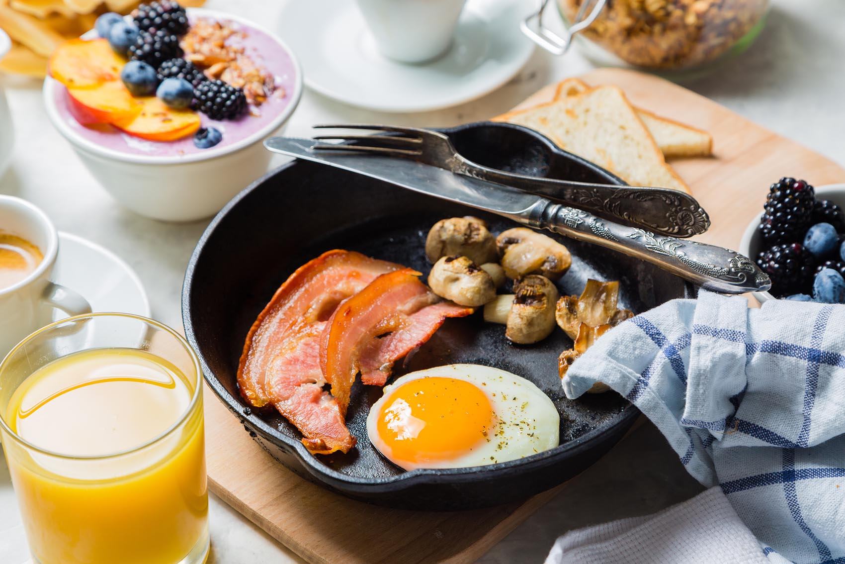 8 Best Charleston Brunch Spots You Won’t Find in Your Travel Guide